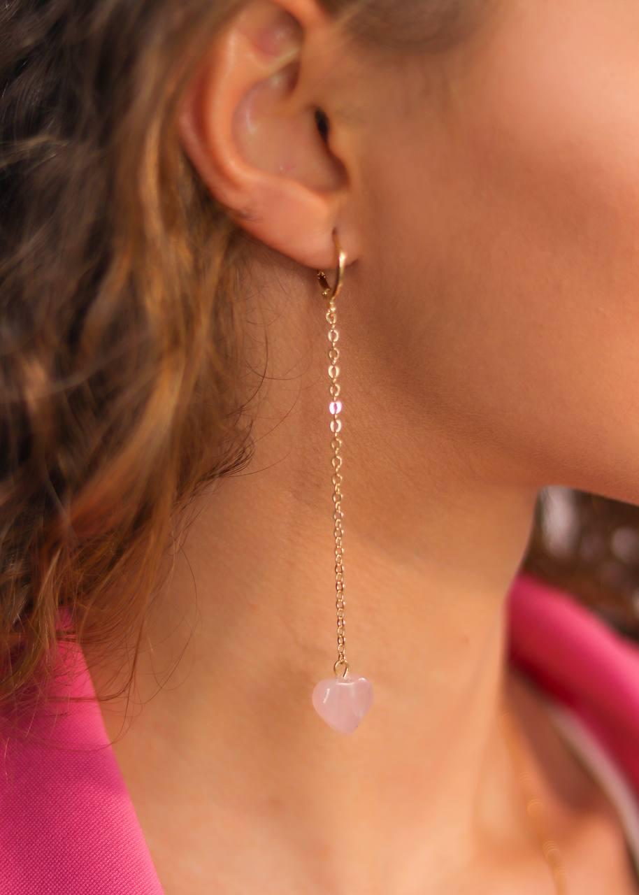 Brinco Longo Coração Quartzo Rosa Banho Ouro