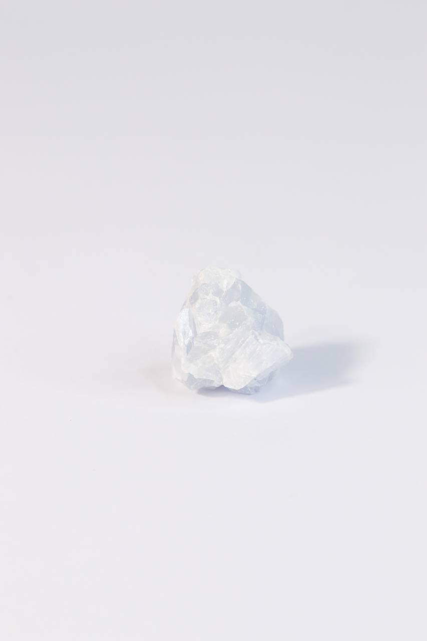 Pedra Calcita Azul bruta 15 a 29 gramas