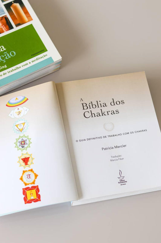 Livro Bíblia dos Chakras- O guia definitivo de trabalho com os chakras