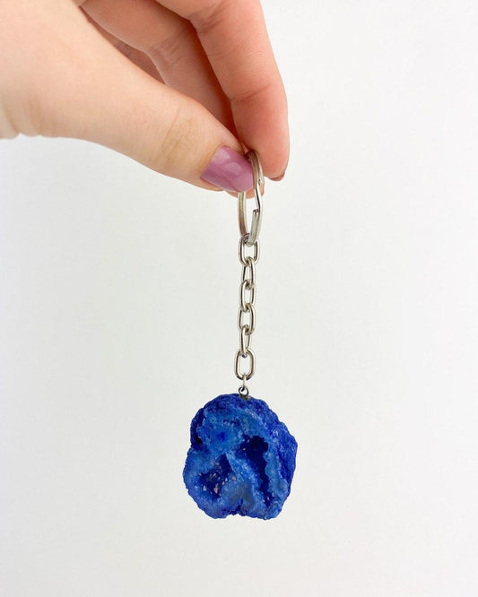 Chaveiro Geodo Ágata azul tingido prateado