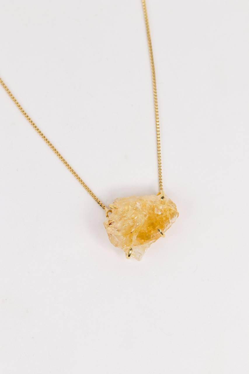 Choker Citrino Bruto com Garra Banho Ouro