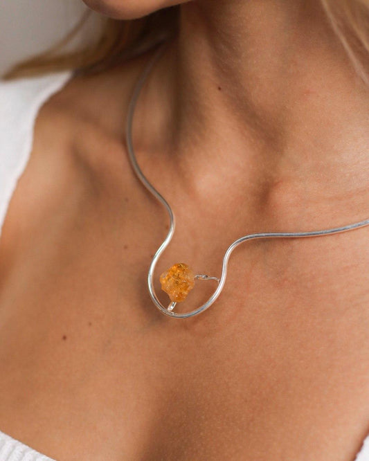 Choker Pedra Natural Citrino banhada Prata