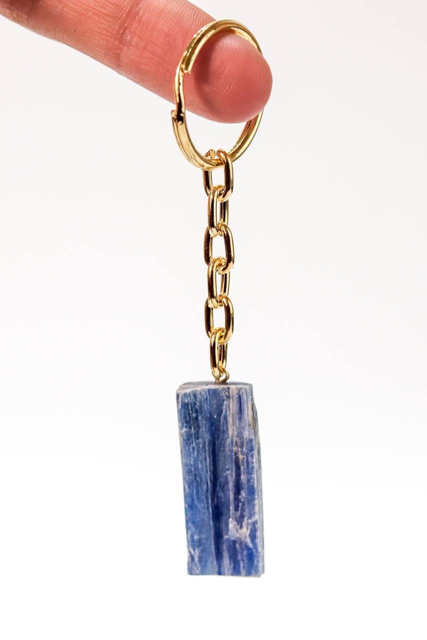 Chaveiro Cianita Azul Bruta Dourado