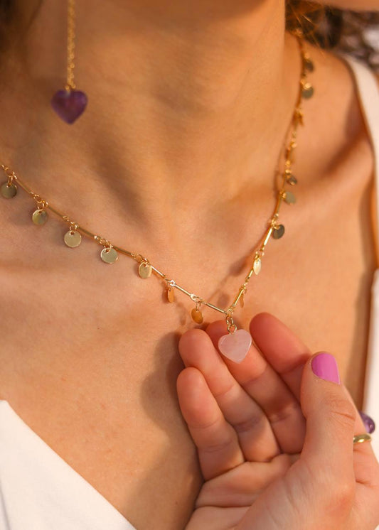 Choker Coração Quartzo Rosa Medalhas Banho Ouro