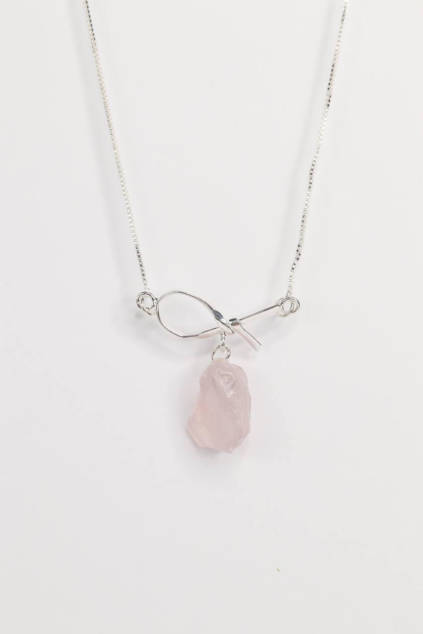 Colar Quartzo Rosa Bruto Laços Banho Prata