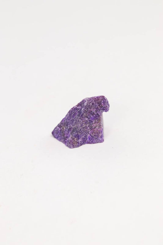 Pedra Sugilita Bruta 6 a 7 gramas