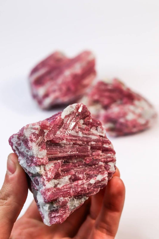 Pedra Turmalina Rubelita Bruta 214 a 278 gramas