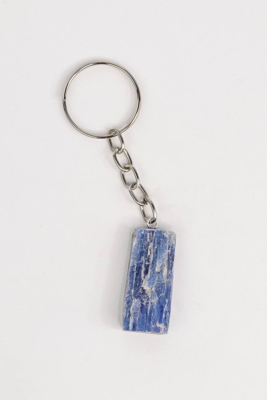 Chaveiro Cianita azul bruta prateado