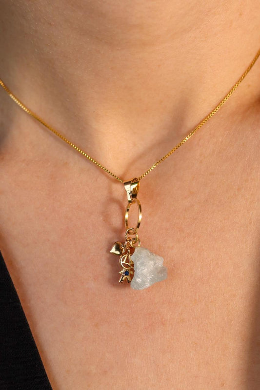 Colar Amor de Mãe com Menino e Água Marinha Banho Ouro