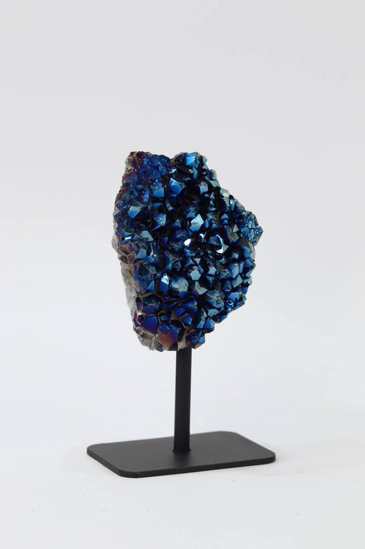 Drusa Quartzo Titânio Blue na Base Metal Preta 312 a 345 gramas
