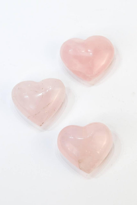 Coração Quartzo Rosa 55 a 64 gramas aprox.