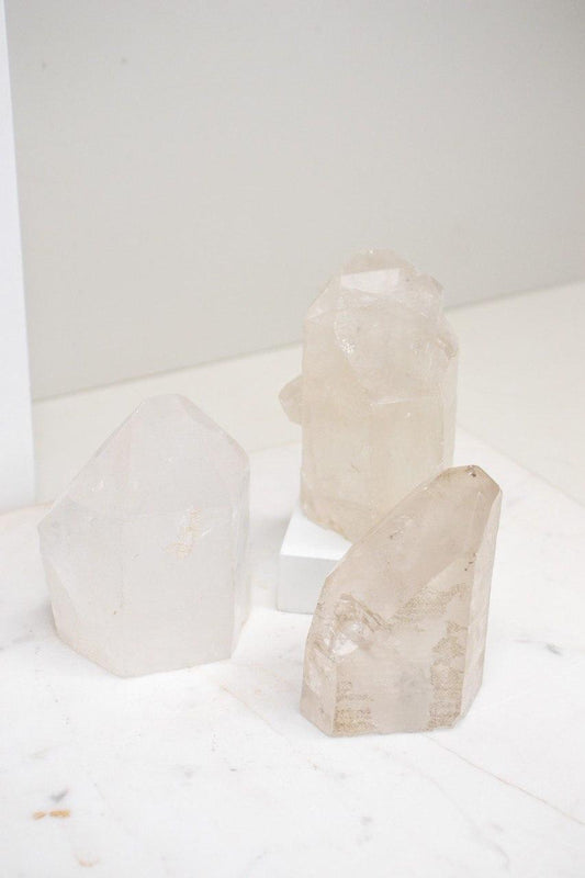 Ponta Quartzo Cristal Bruto de 153 a 225 gramas