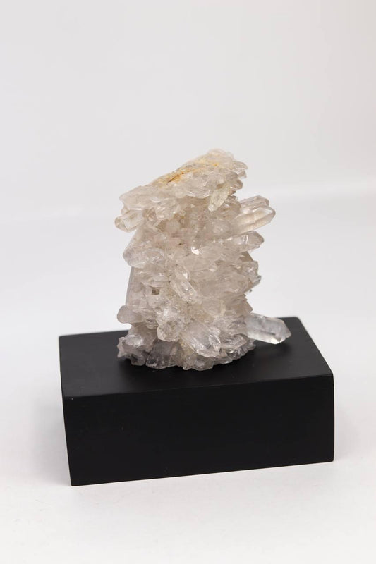 Drusa de Cristal na Base de Madeira Preta 150 a 200 gramas