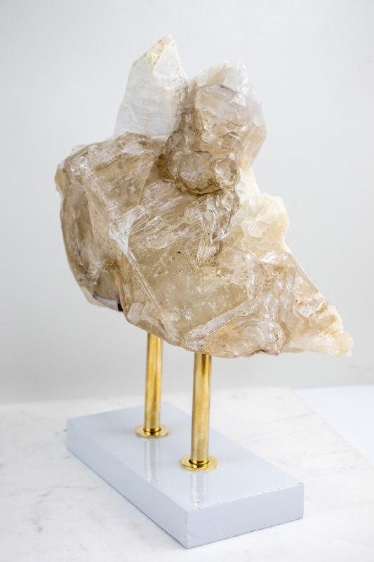 Pedra Cristal Elestial na Base Madeira Branca 2,410KG