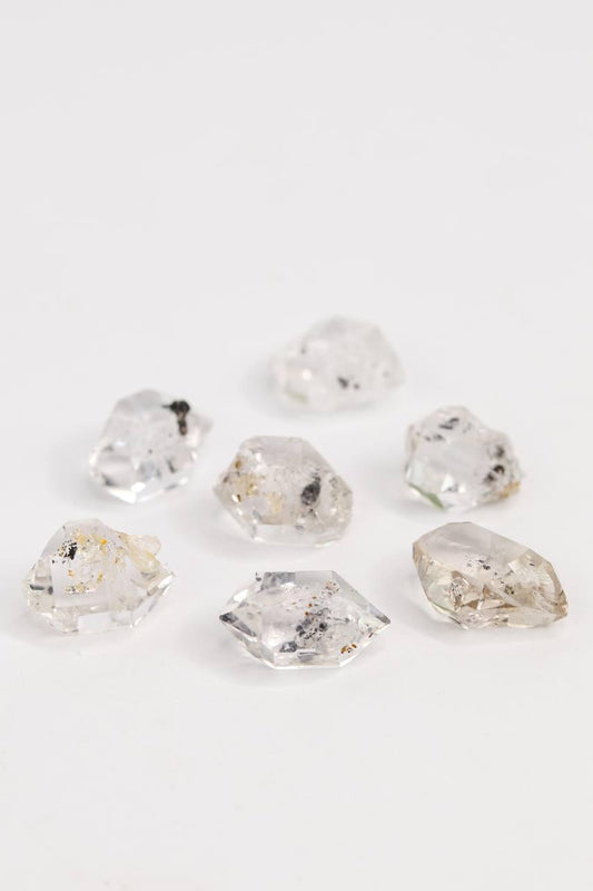 Pedra Diamante Herkimer bruto 1,8 a 2,5 gramas aprox.