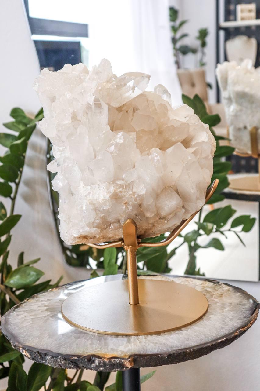 Drusa Cristal de Quartzo na Base Metal Dourada 7,060 KG