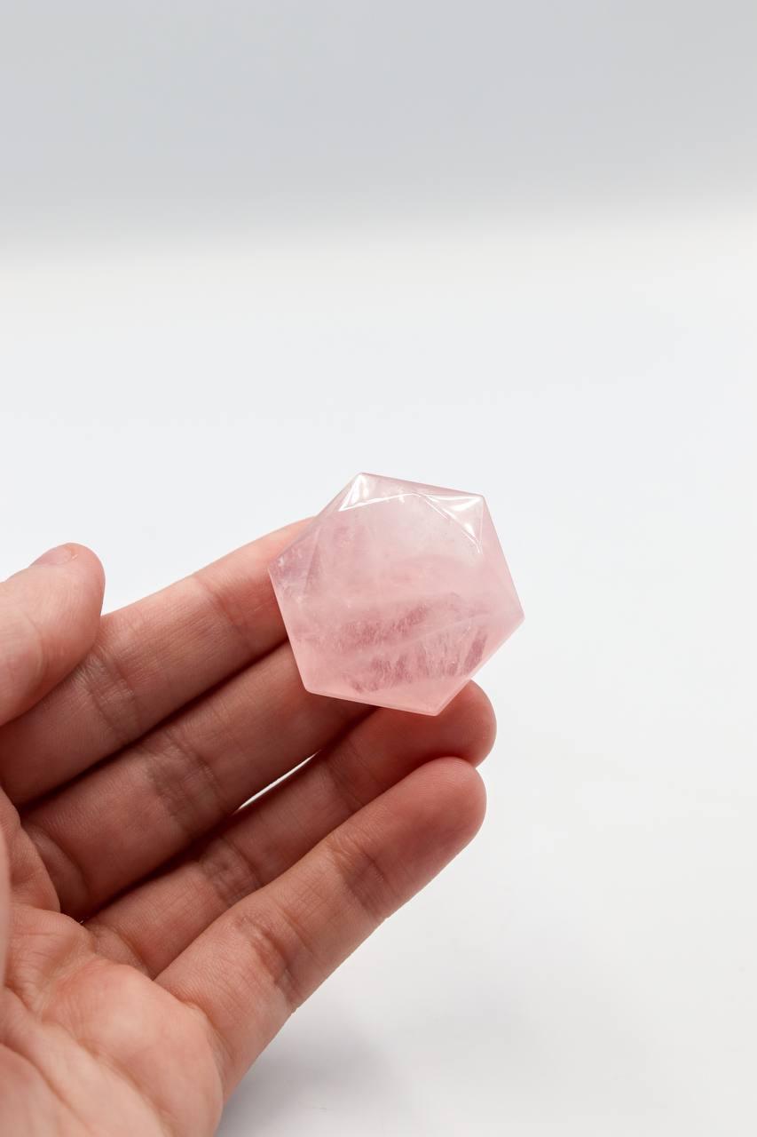 Estrela de David de Quartzo Rosa 20 a 30 gramas