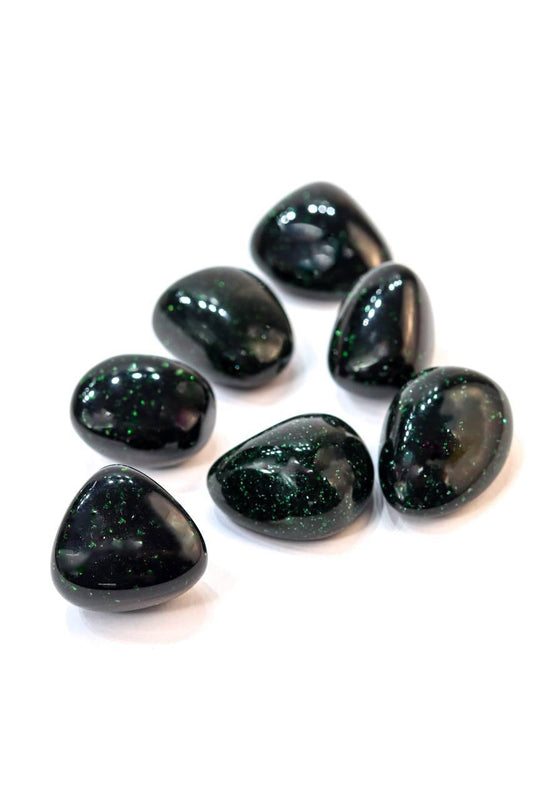 Pedra Goldstone verde rolada(produzida) 17 a 23 gramas