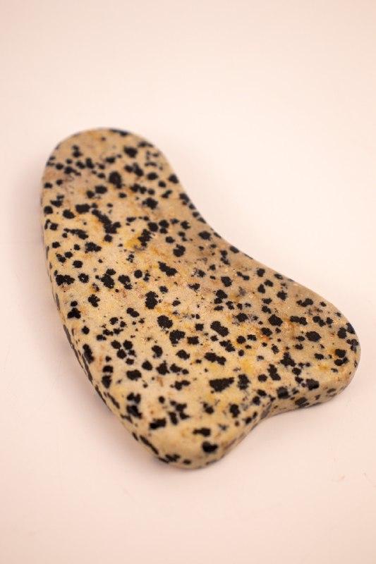 Gua Sha Jaspe Dalmata