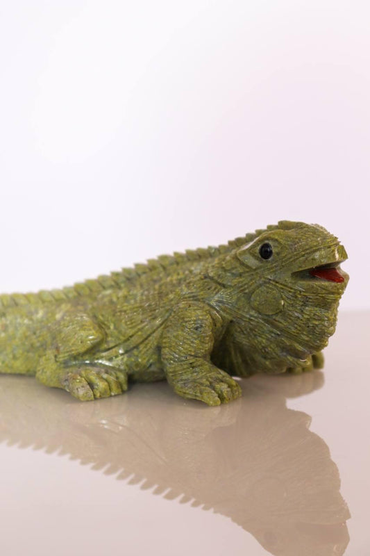 Iguana Serpentinita 405 gramas