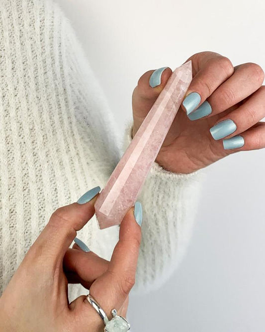 Bastão Voguel Massageador de Quartzo Rosa 77 gramas