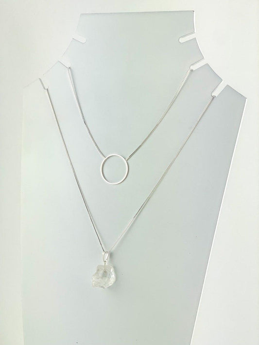 Colar Duplo Cristal Bruto e Circulo banhado Prata