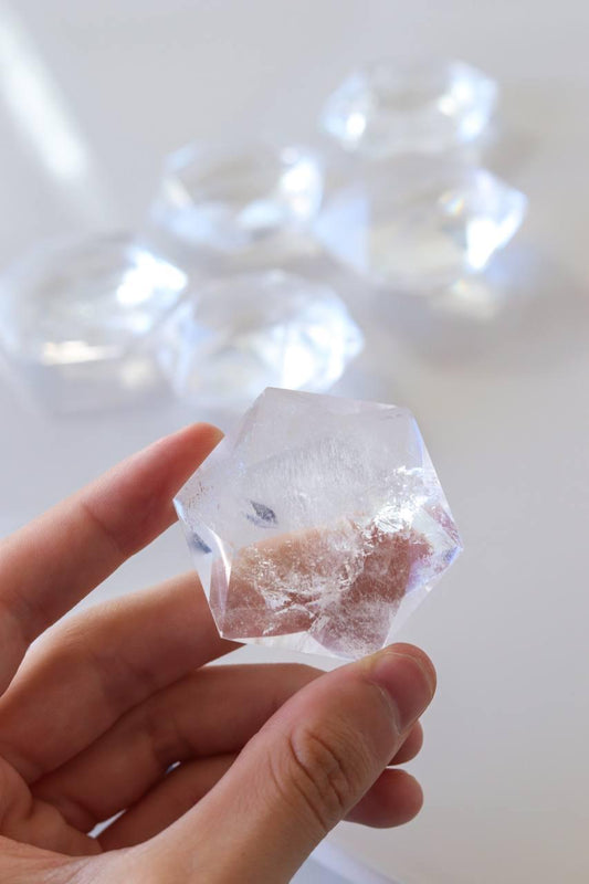 Estrela de Davi Cristal de Quartzo 38 a 80 Gramas
