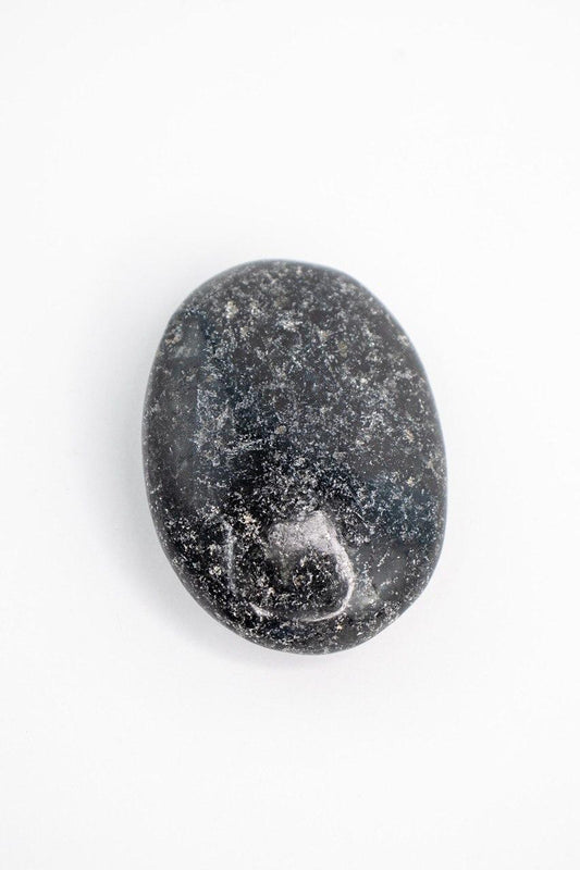 Pedra Granito Assuão Preto Forma Sabonete 60 a 80 gramas