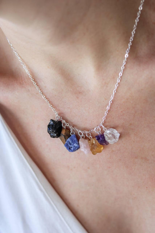 Colar Chakras mini Bruto Banhado a Prata