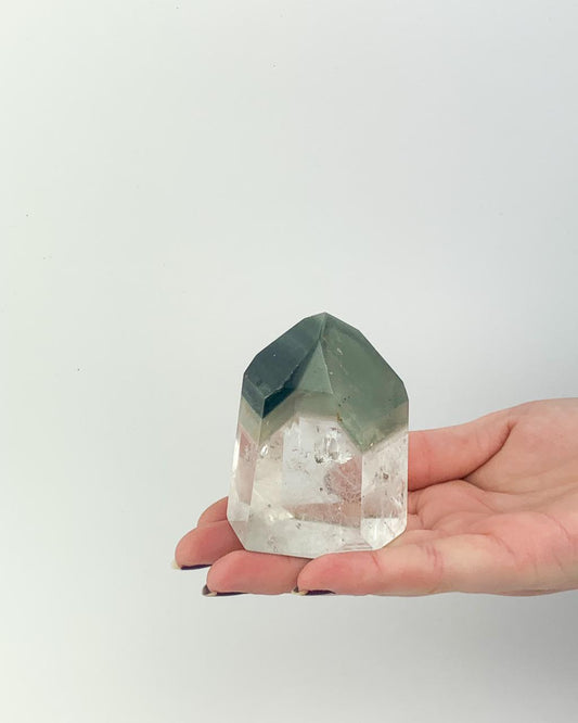 Ponta Polida Quartzo Fantasma com Clorita 230 a 310 gramas