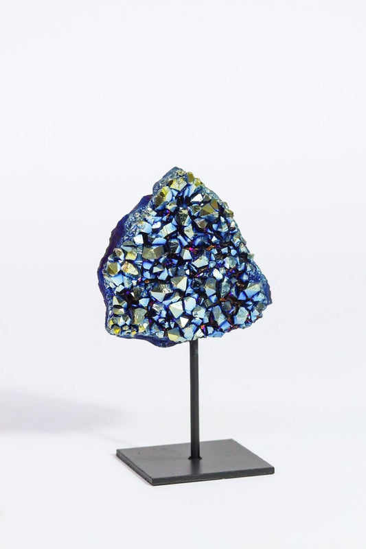 Drusa Quartzo Titânio Blue Pequena na Base Metal Preta