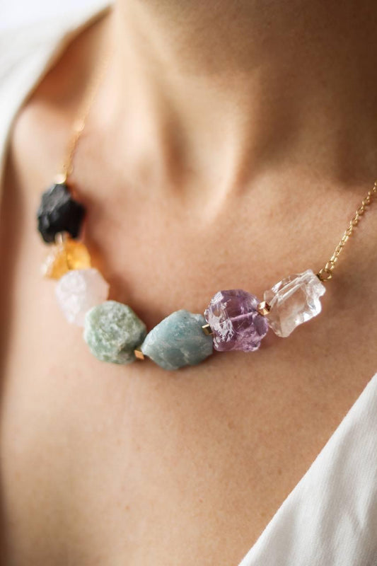 Colar Cubos Chakras Banho Ouro