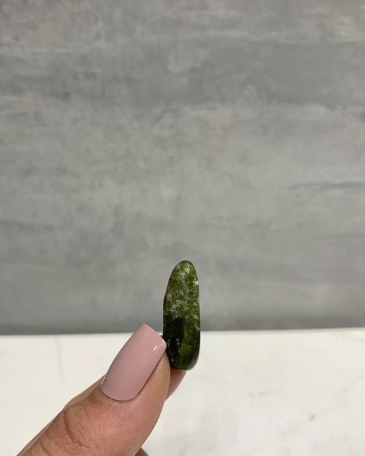 Pedra Idocrasio Rolado