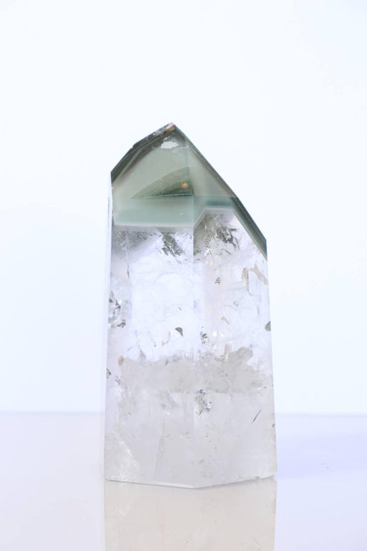 Ponta Polida Cristal Quartzo com Clorita Fantasma 960 gramas