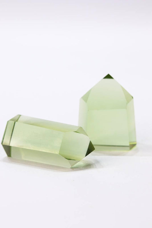 Ponta Obsidiana Verde Claro 40 a 64 gramas aprox.