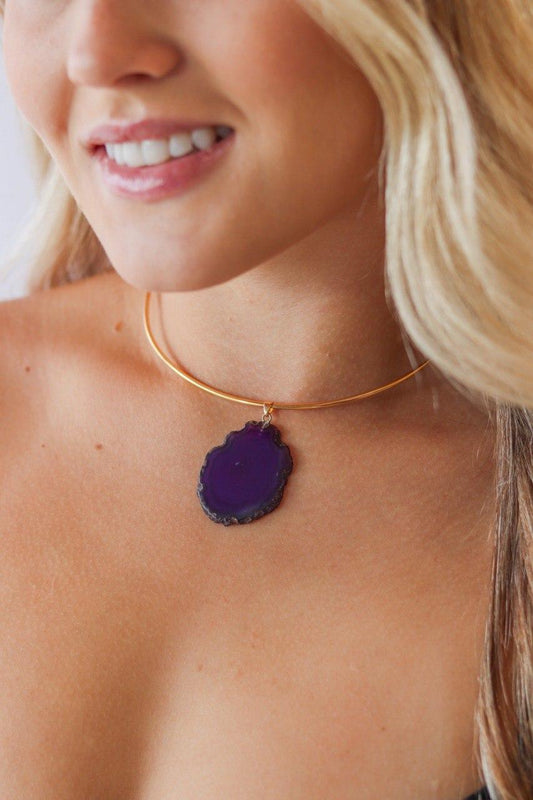 Choker Chapa de Ágata Roxa Banho Ouro 18K