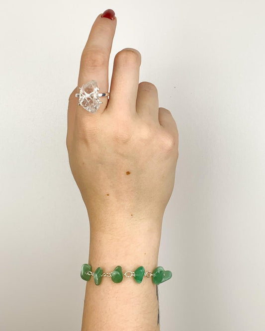 Pulseira Cascalho Quartzo Verde Elos Banho Prata
