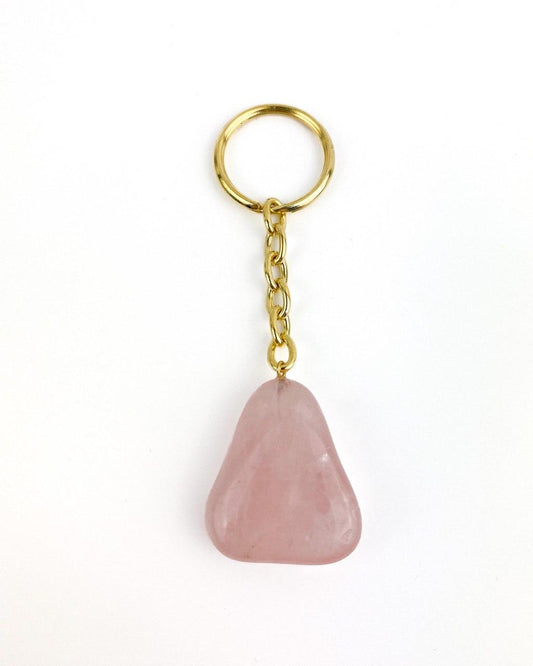 Chaveiro Quartzo Rosa rolado dourado