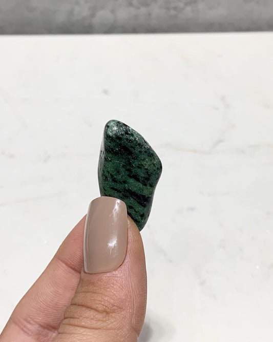 Pedra Variscita rolada 7 a 9 gramas