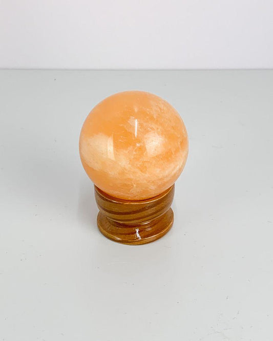 Bola Calcita Amarela 4,6 cm aprox.