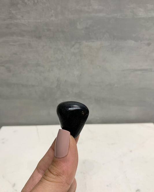 Pedra Jaspe Negro Bassanita Rolado 12 a 14 gramas