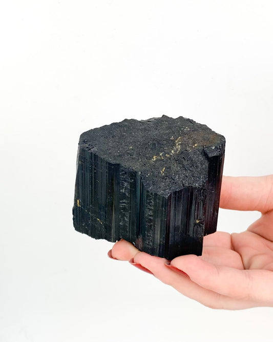 Pedra Turmalina Preta Bruta 350 a 450 gramas aprox.