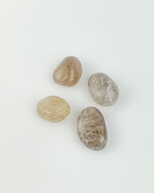 Pedra Quartzo Rutilado rolado 12 a 15 gramas