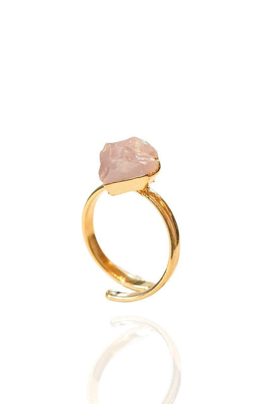 Anel Solitário Quartzo Rosa Bruto Banho Ouro