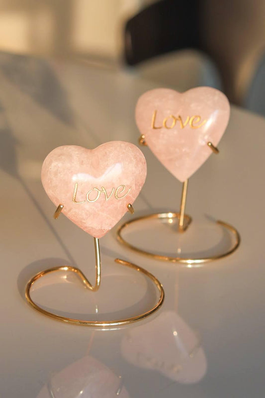 Coração Quartzo Rosa Love Base Banho Ouro