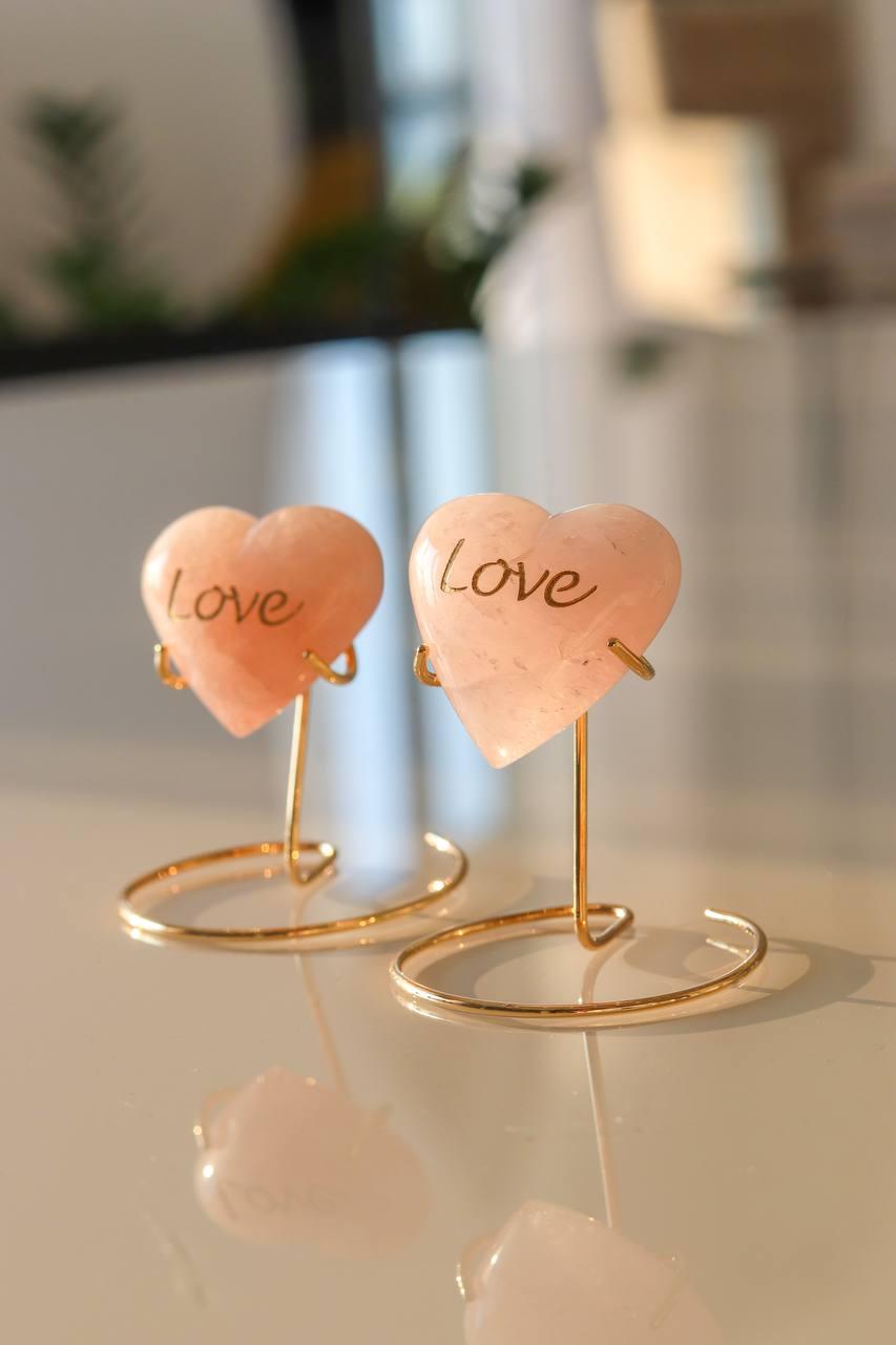 Coração Quartzo Rosa Love Base Banho Ouro