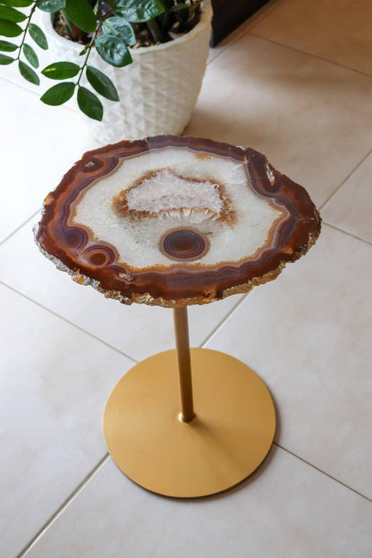 Mesa Decorativa Dourada Chapa de Ágata Natural 62cm