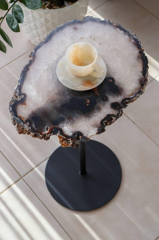 Mesa Decorativa Preta Chapa de Ágata Natural 62cm