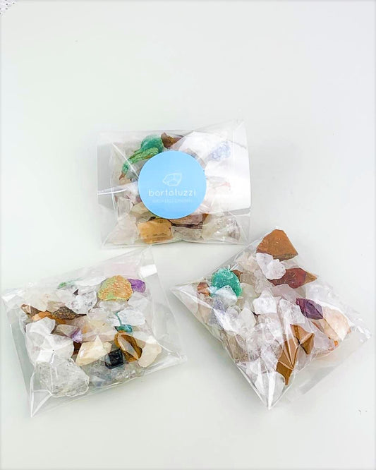 Kit Pedras Mistas Cascalho Bruto 150 gramas
