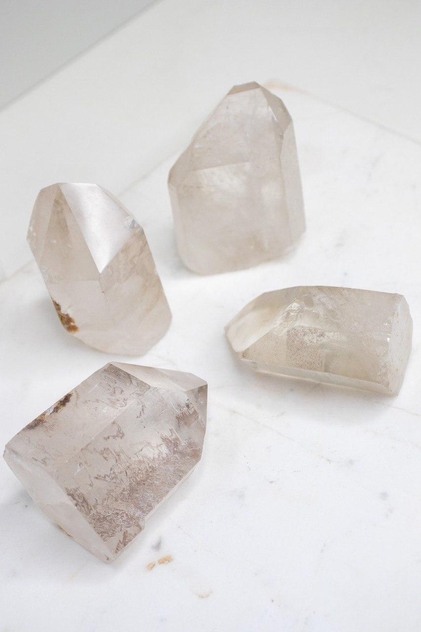 Ponta Quartzo Cristal Bruto de 105 a 150 gramas